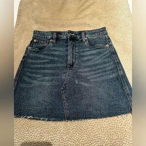 STS Blue denim mini skirt, women’s size 25. Only worn once. Like new.